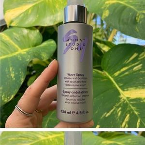 Monat Wave Spray studio one With free Monat gift